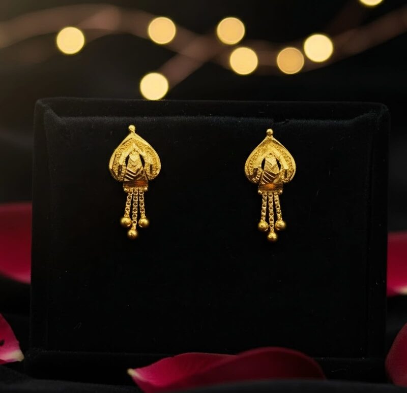Gold paisley stud earrings with hanging tassels
